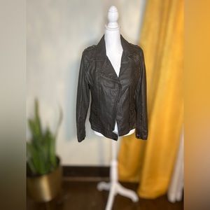 Black Faux Leather Moto Jacket‎ Sz. M